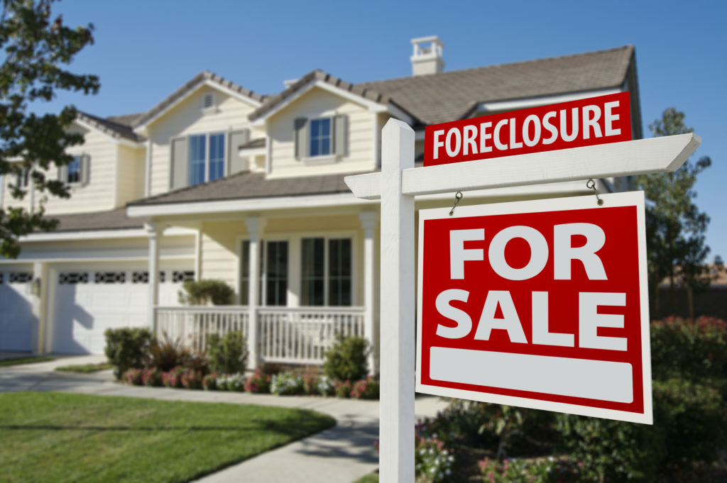 we buy houses in foreclosure